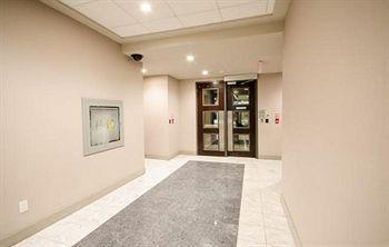 Royal Stays Suites - Blue Jays Way Toronto Exterior photo