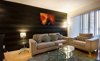 Royal Stays Suites - Blue Jays Way Toronto Exterior photo